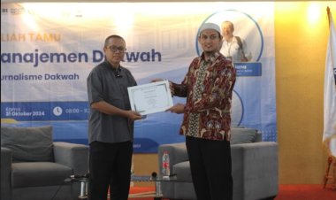 Selenggarakan Kuliah Tamu Jurnalisme Dakwah, HES & IKTAFI STEI SEBI Hadirkan Tokoh Penulis Nasional