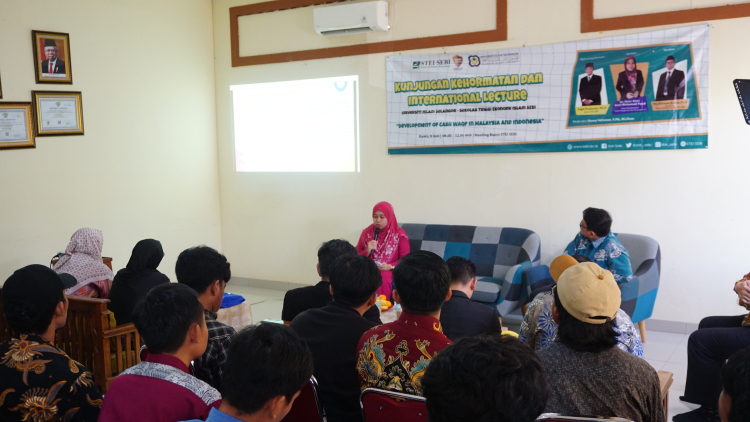Gelar International Lecture: STEI SEBI Bahas Pengembangan Wakaf Tunai di Malaysia dan Indonesia