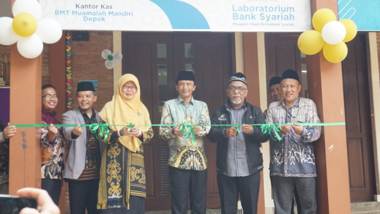 Peresmian Laboratorium Bank Syariah Prodi Perbankan Syariah Institut SEBI dan Grand Launching Kantor Kas BMT Muamalah Mandiri