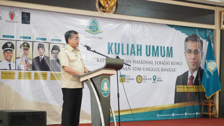 Menteri Ketenagakerjaan RI Prof. Dr. Yassierli Beberkan Kunci Sukses Mahasiswa Menghadapi Dunia Kerja di Kampus Institut SEBI